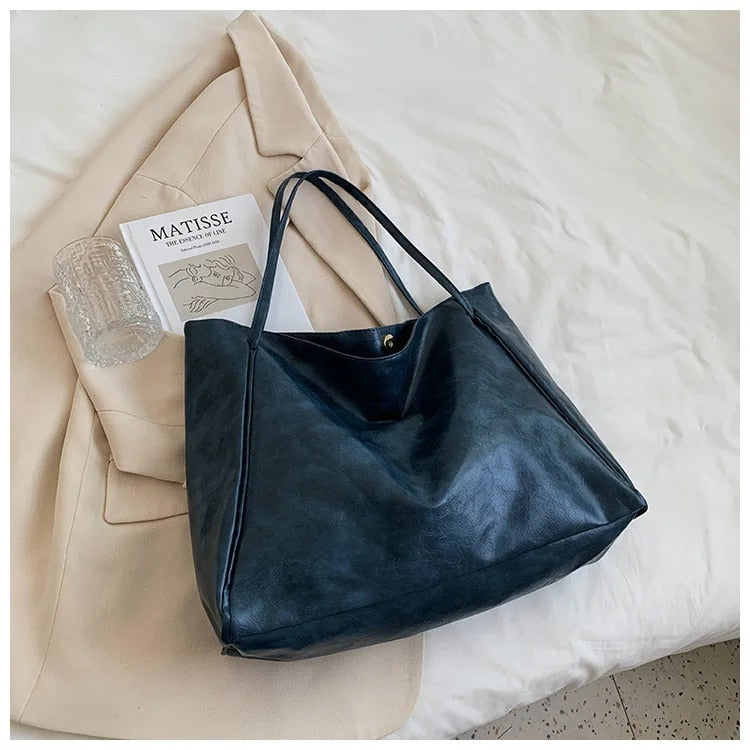 Grand sac bandoulière en cuir pour femme – Chic, spacieux et pratique